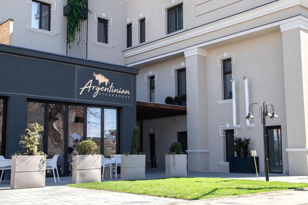 Hotel Del Corso Temesvár Kültér fotó